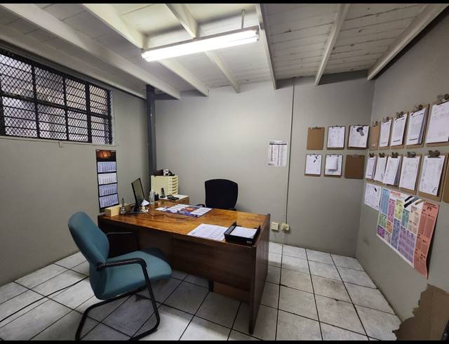 714M² WORKSHOP FOR SALE IN DALVIEW